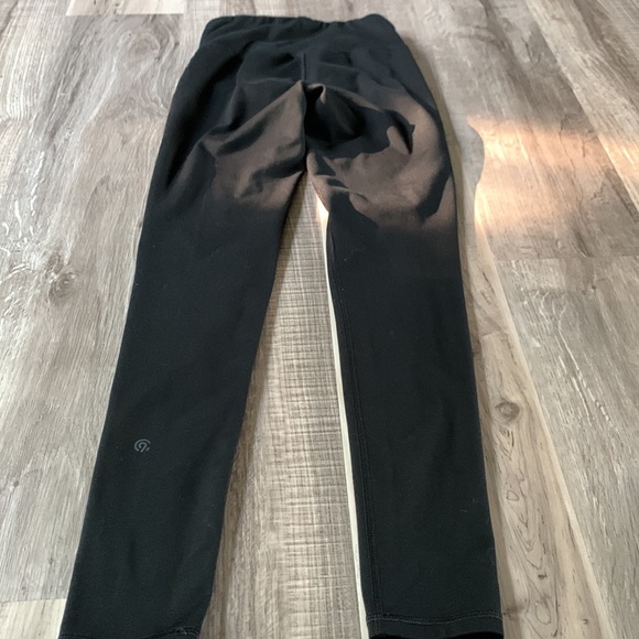 Woman’s Champion leggings - Picture 3 of 4